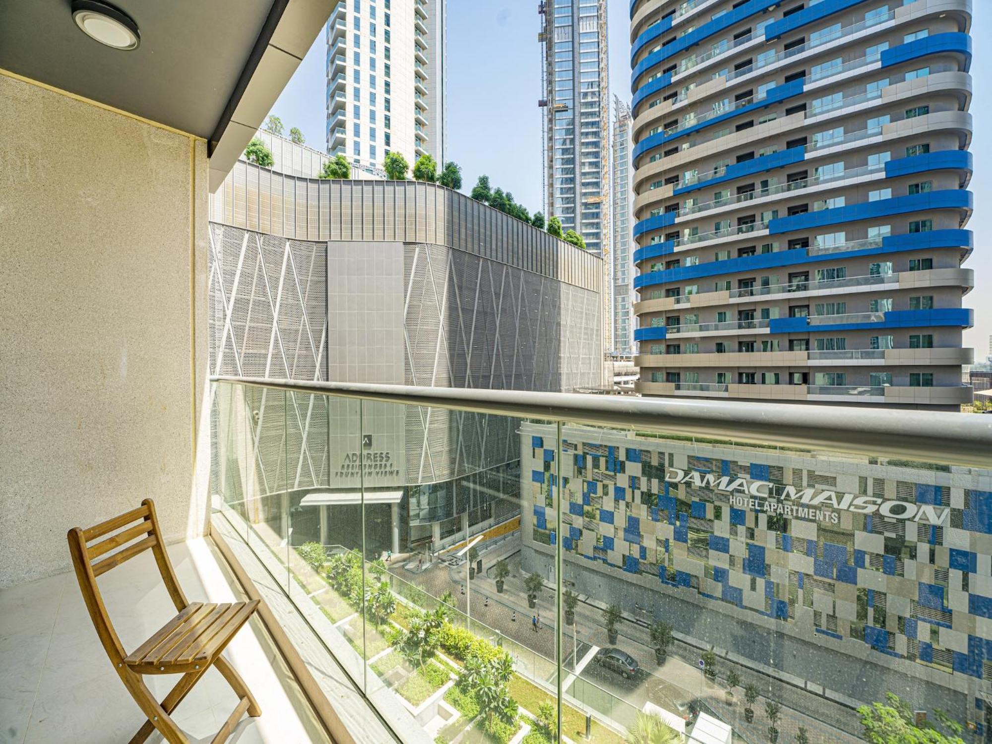 Luxe Apartments Near Dubai Mall Burj Khalifa Pool Gym Parking Eksteriør billede