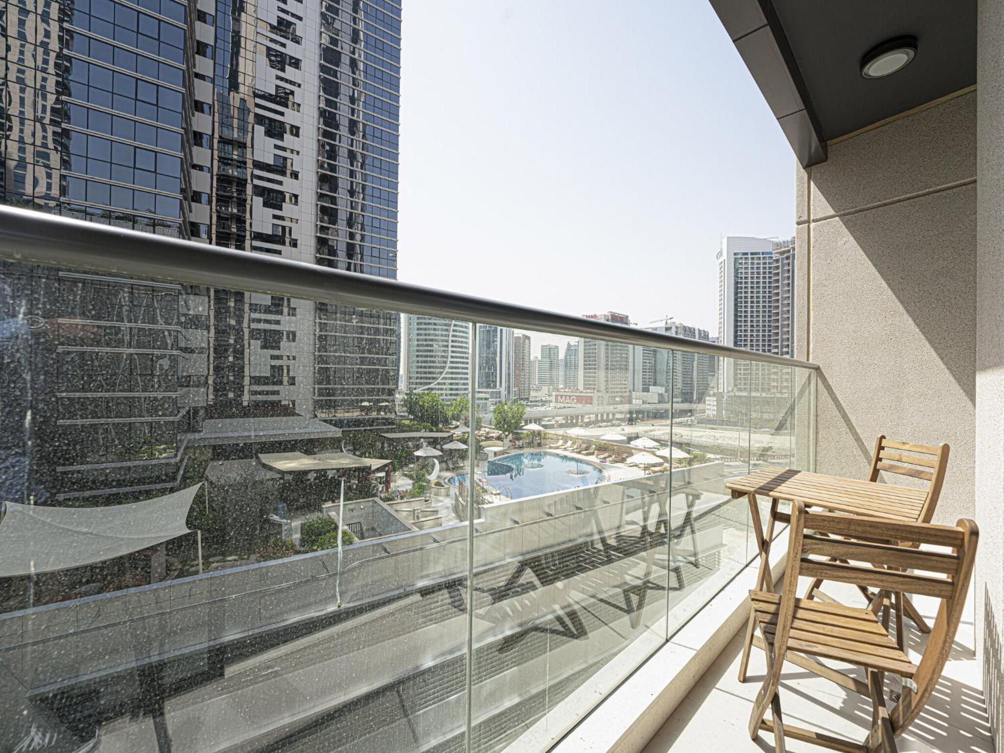 Luxe Apartments Near Dubai Mall Burj Khalifa Pool Gym Parking Eksteriør billede
